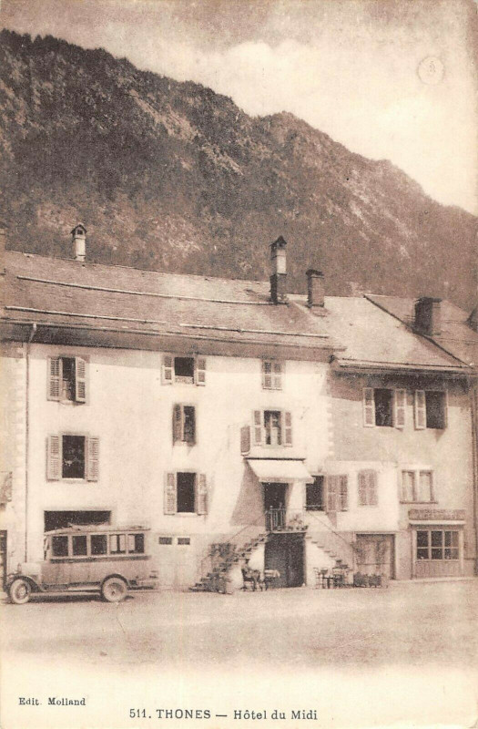 Carte postale ancienne Thones Hotel Du Midi à Thônes