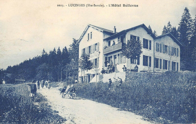 Carte postale ancienne Lucinges Hotel Bellevue à Lucinges
