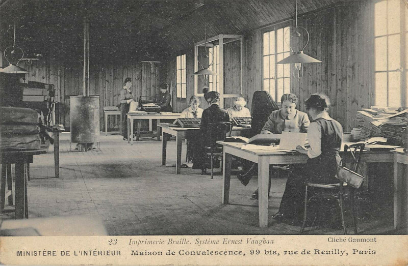 Carte postale ancienne Paris XIIe Ministere De L'Interieur Imprimerie Braillle Convalescense à Paris 12e