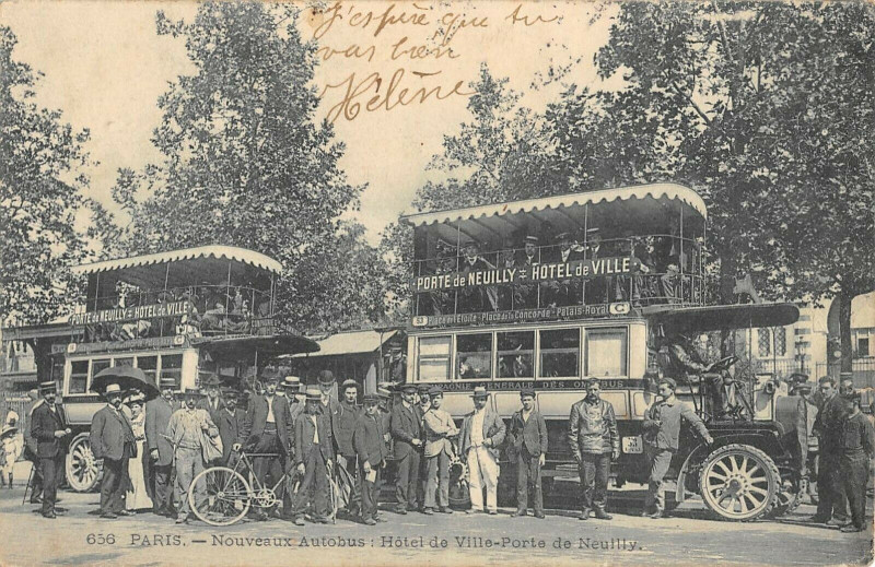 Carte postale ancienne Paris Nouveaux Autobus Hotel De Ville Porte De Neuilly à Paris