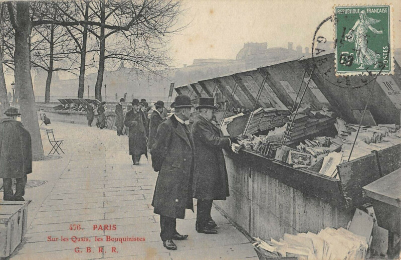 Carte postale ancienne Paris Sur Les Quais Les Bouquinistes à Paris
