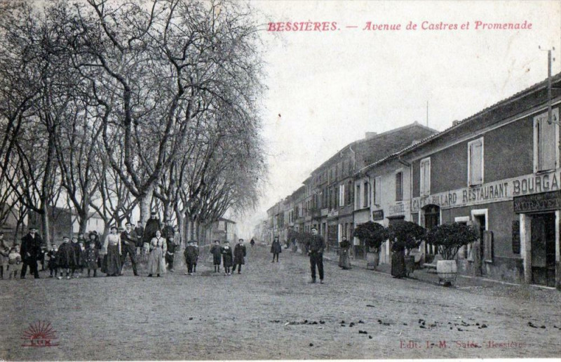 Carte postale ancienne Bessieres Avenue De Castres Et Promenade (cpa animée à Bessières