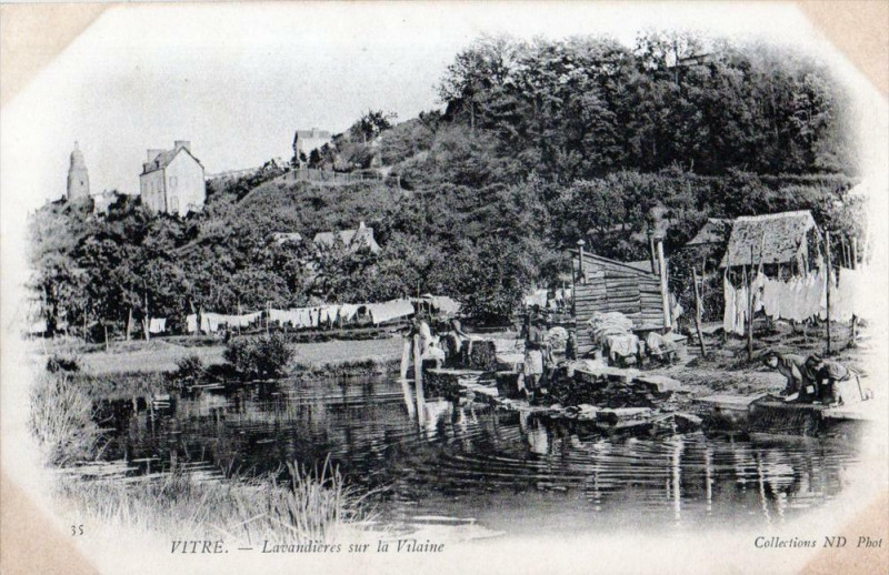 Carte postale ancienne Vitre Lavandieres Sur La Vilaine (dos non divisé)   (Cpa Animee à Vitré