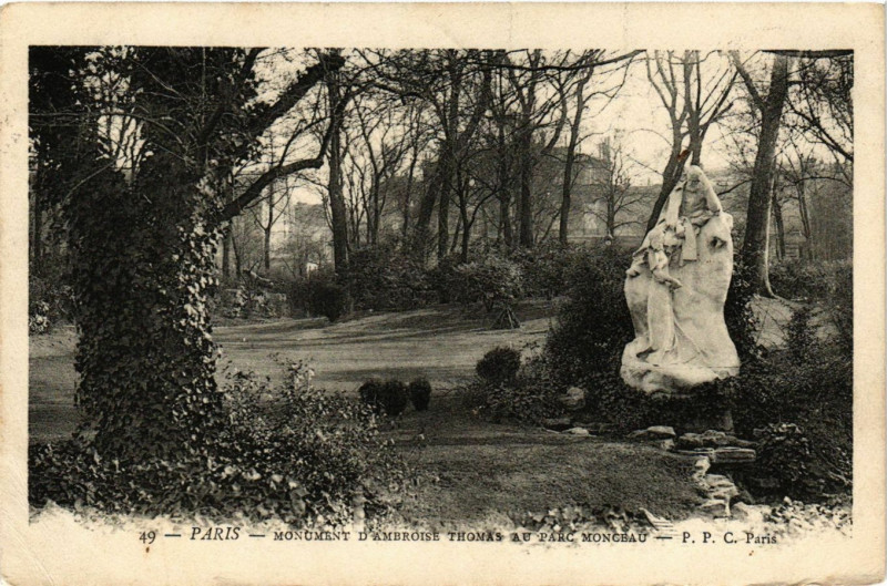 Carte postale ancienne Paris 8e - Monument d'Ambroise Thomas au Parc à Paris 8e