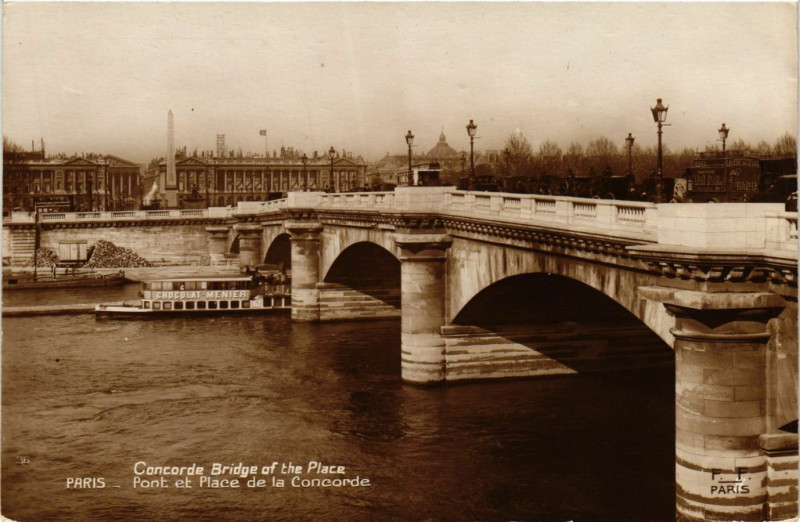 Carte postale ancienne Pont et la Place de la Concorde à Paris 7e