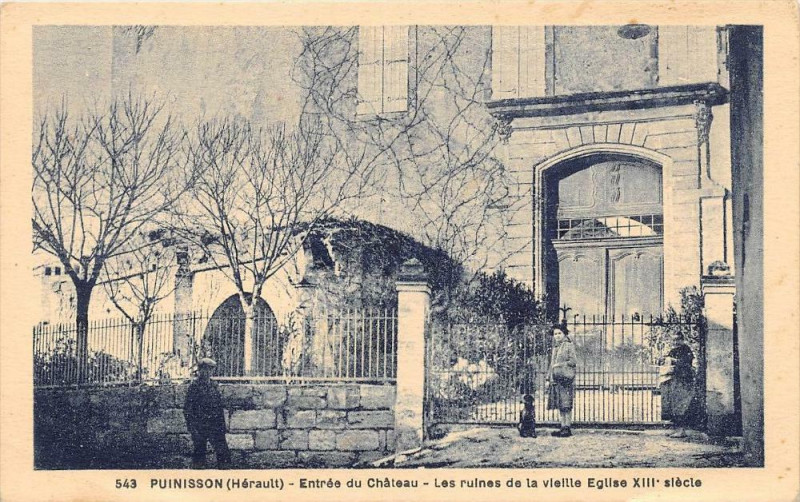 Carte postale ancienne Puimisson Entree Du Chateau Les Ruines De La Vieille Eglise à Puimisson