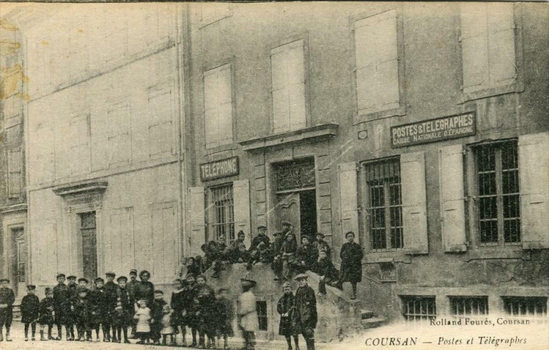 Carte postale ancienne Coursan Postes Et Telegraphes  (cpa animée) à Coursan