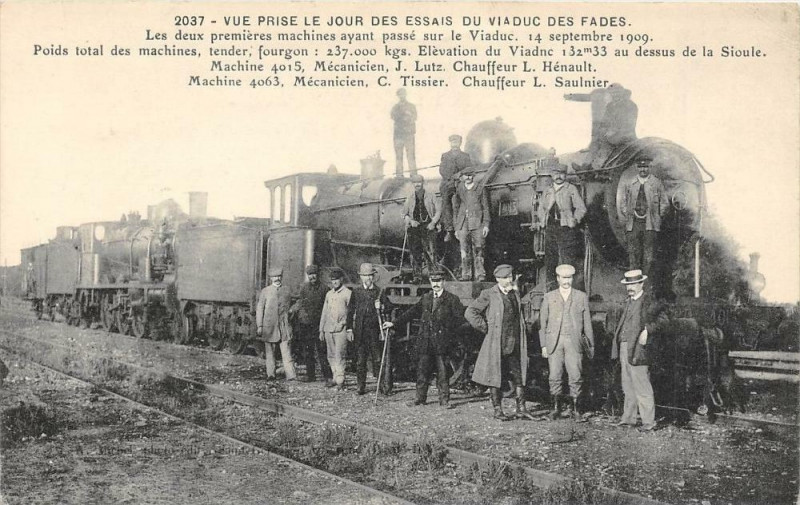 Carte postale ancienne Vue Prise Le Jour Des Essais Du Vaiduc Des Fades Les 2 Premieres Machines à Ris