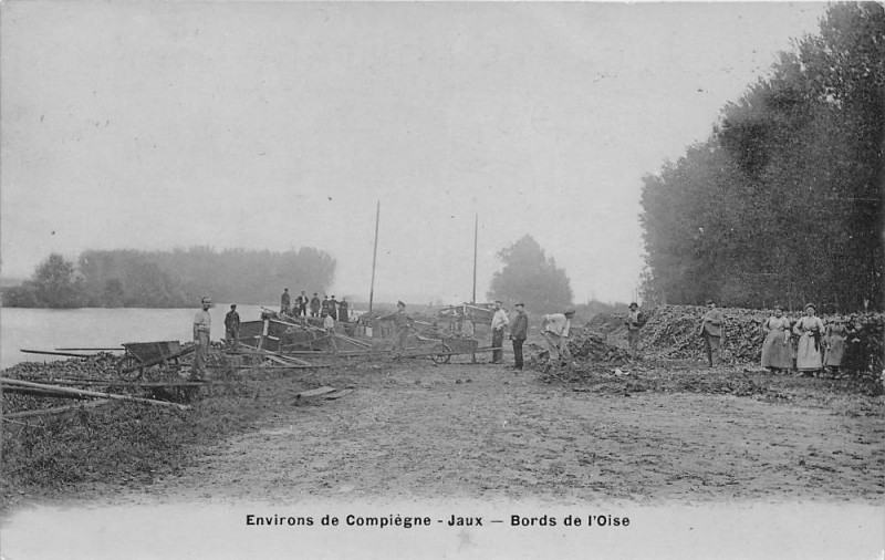 Carte postale ancienne Environs De Compiegne Jaux Bords De L'Oise (cpa émaillée) à Compiègne