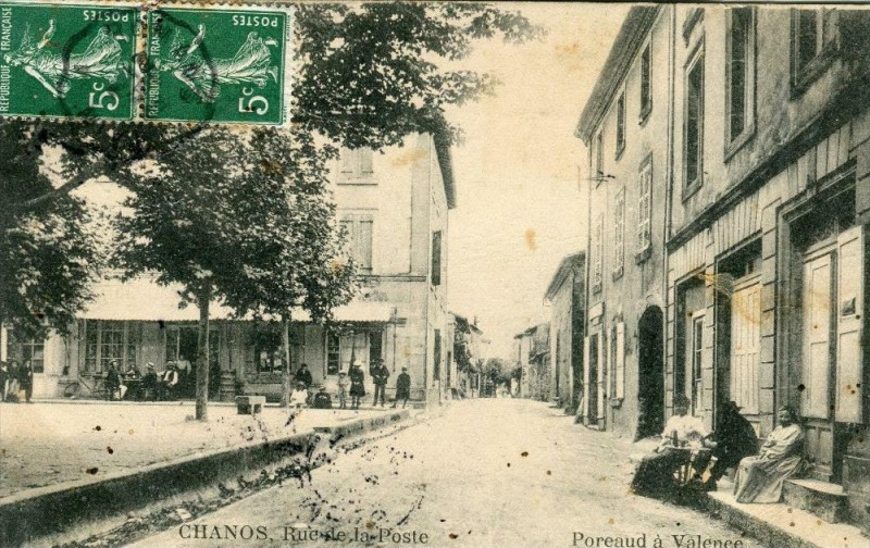 Carte postale ancienne Chanos Rue De La Poste (cpa animée) Pas Courante