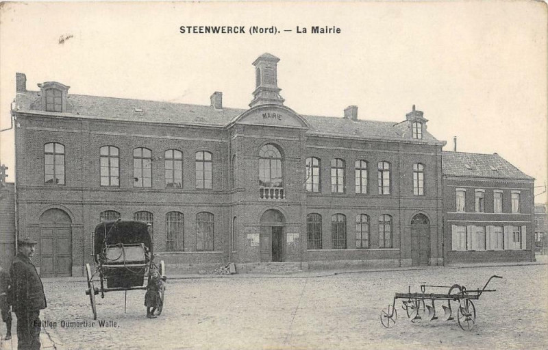 Carte postale ancienne Steenwerck La Mairie à Steenwerck