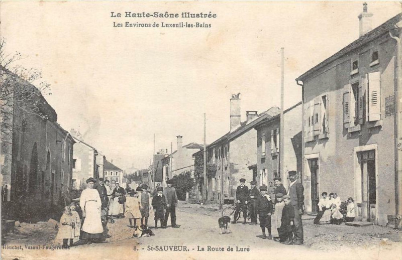 Carte postale ancienne Saint Sauveur La Route De Lure à Lure