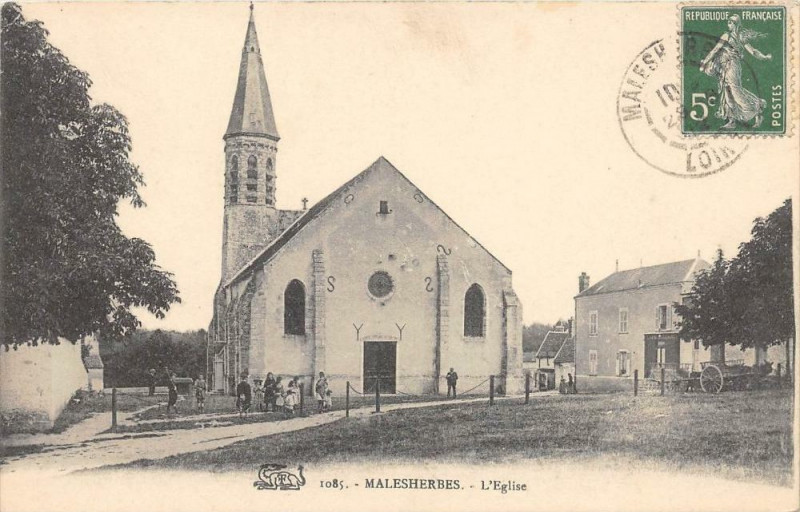 Carte postale ancienne Malesherbes L'Eglise