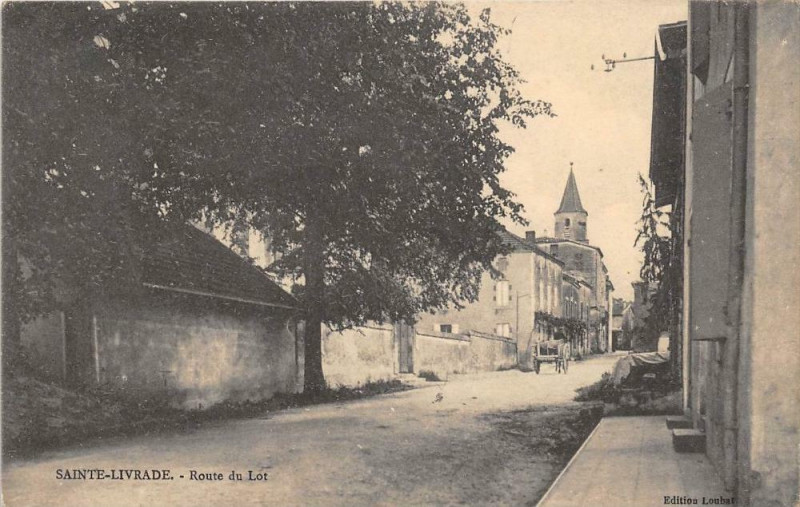 Carte postale ancienne Sainte Livrade Route Du Lot