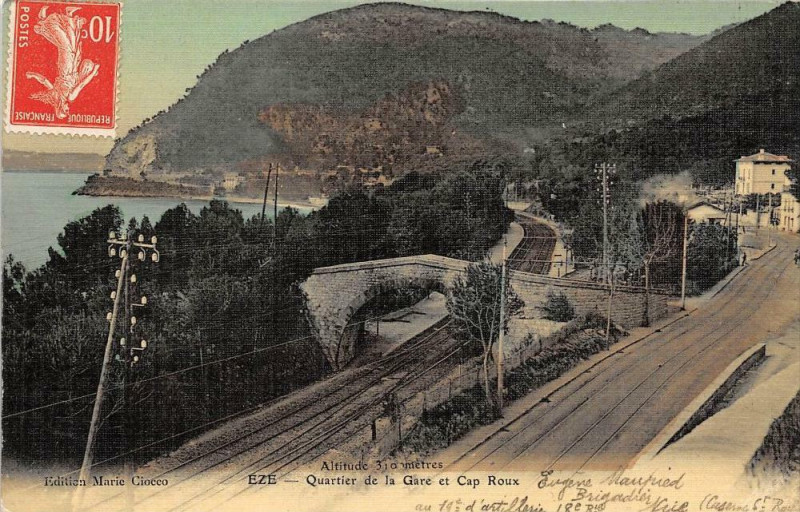 Carte postale ancienne Eze Quartier De La Gare Et Cap Roux (cpa toilée émaillée rare à Èze
