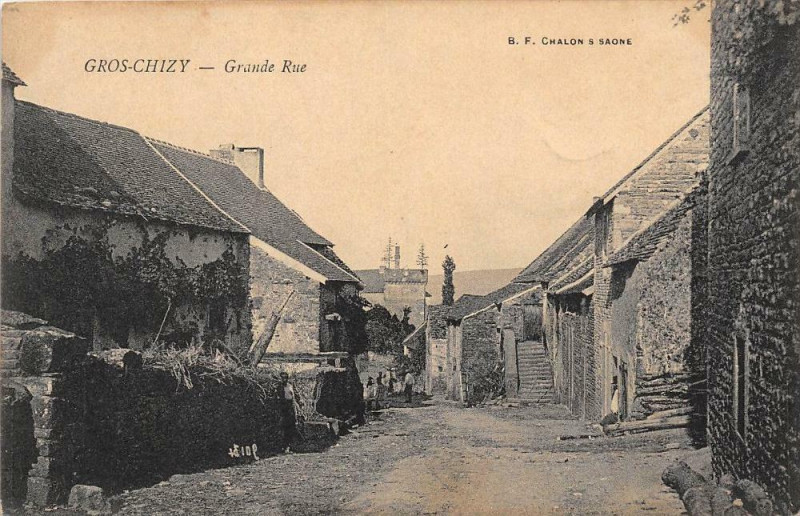 Carte postale ancienne Gros Chizy Grande Rue