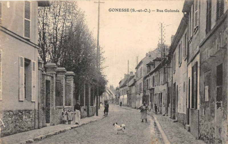 Carte postale ancienne Gonesse Rue Golande à Gonesse