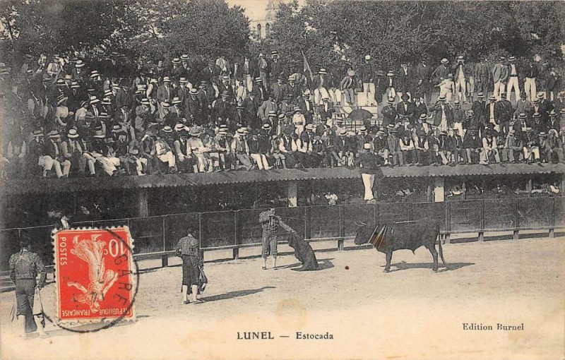 Carte postale ancienne Lunel Estocada à Lunel