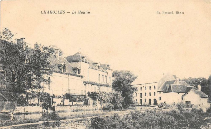 Carte postale ancienne Charolles Le Moulin à Charolles