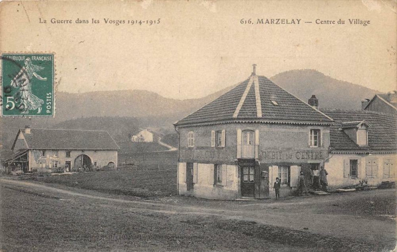 Carte postale ancienne Marzelay Centre Du Village
