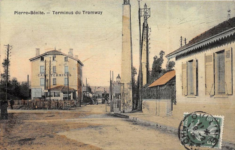 Carte postale ancienne Pierre Benite Terminus Du Tramway (cpa toilée émaillée