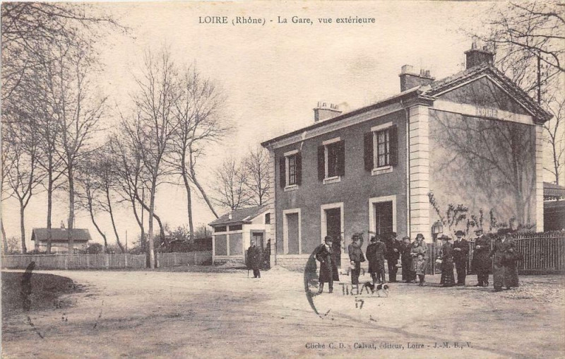 Carte postale ancienne Loire La Gare Vue Exterieure