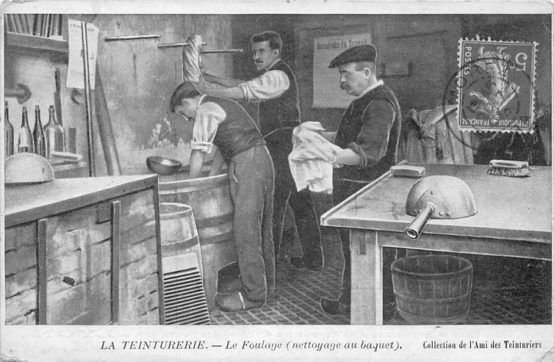 Carte postale ancienne Lyon 6e Maison Fournier 10 Cours Vitton La Teinturerie Le Foulage Nettoya à Lyon