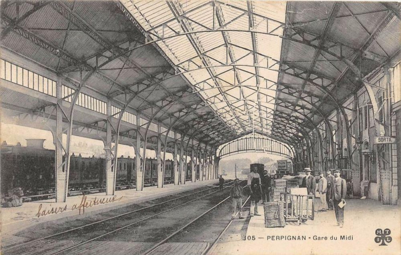Carte postale ancienne Perpignan Gare Du Midi à Perpignan