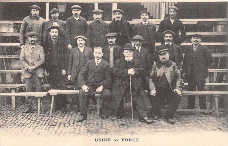 Carte postale ancienne Toulouse Tramways Et Omnibus F.pons Usine De Force (cliché rare (état par à Toulouse