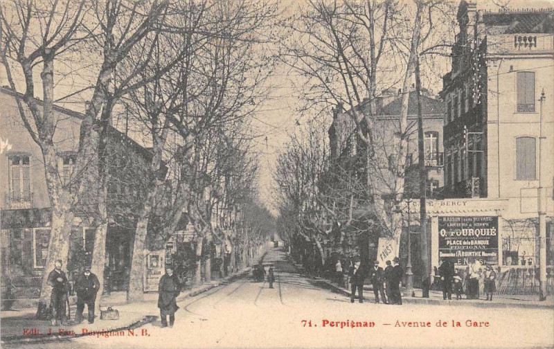 Carte postale ancienne Perpignan Avenue De La Gare (cpa pas courante à Perpignan