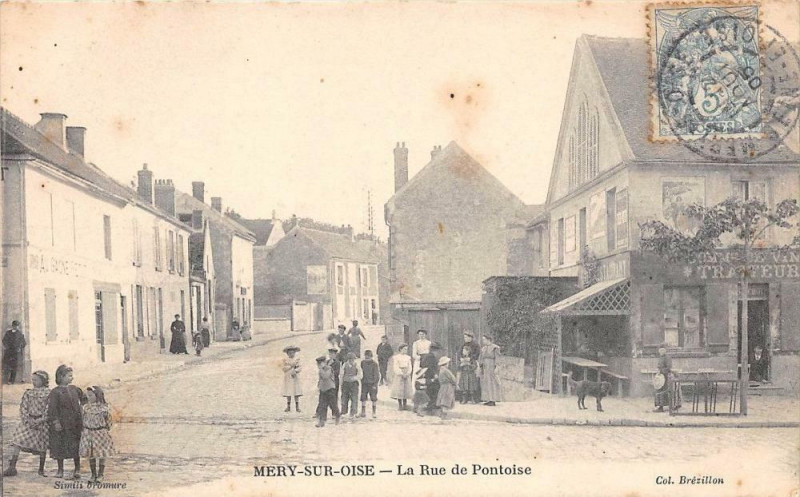 Carte postale ancienne Mery Sur Oise La Rue De Pontoise à Pontoise
