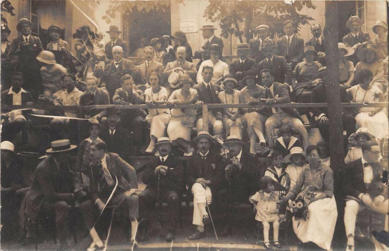 Carte postale ancienne Luchon Carte Photo Figurant La Fete Des Fleurs Luchon 1924 à Guran
