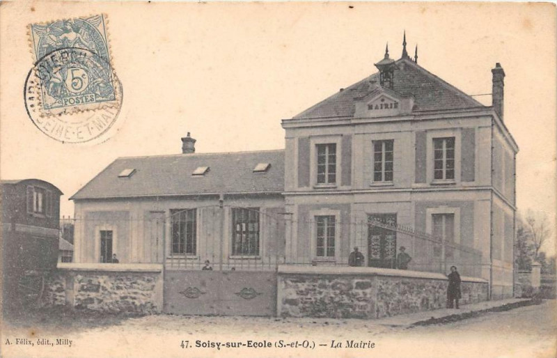 Carte postale ancienne Soisy Sur Ecole La Mairie