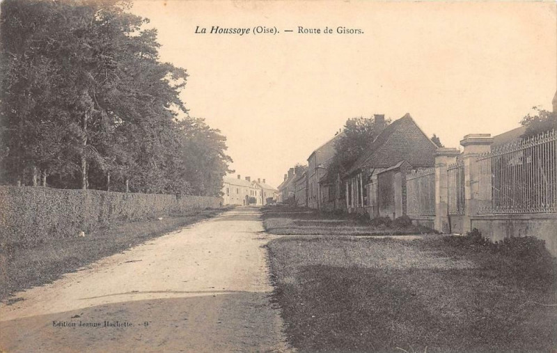 Carte postale ancienne La Houssoye Route De Gisors à La Houssoye