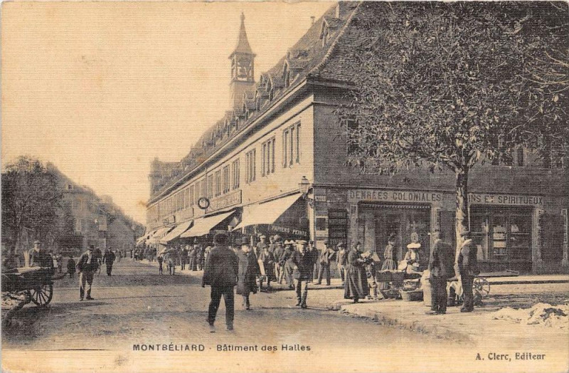 Carte postale ancienne Montbeliard Batiment Des Halles (cpa toilée maillée cliché rare! à Montbéliard