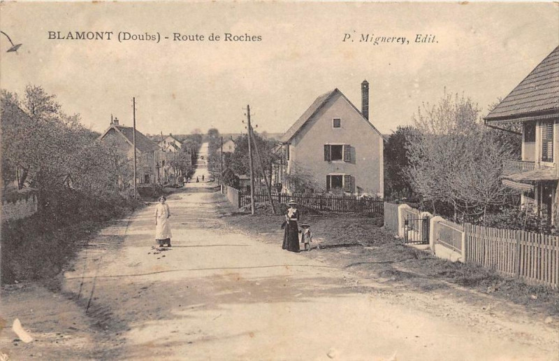Carte postale ancienne Blamont Route De Roches à Blamont