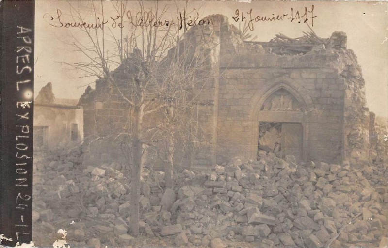 Carte postale ancienne Rare Carte Photo Intitule Souvenir De Villers Helon 24 Janv.1917 Apres L´