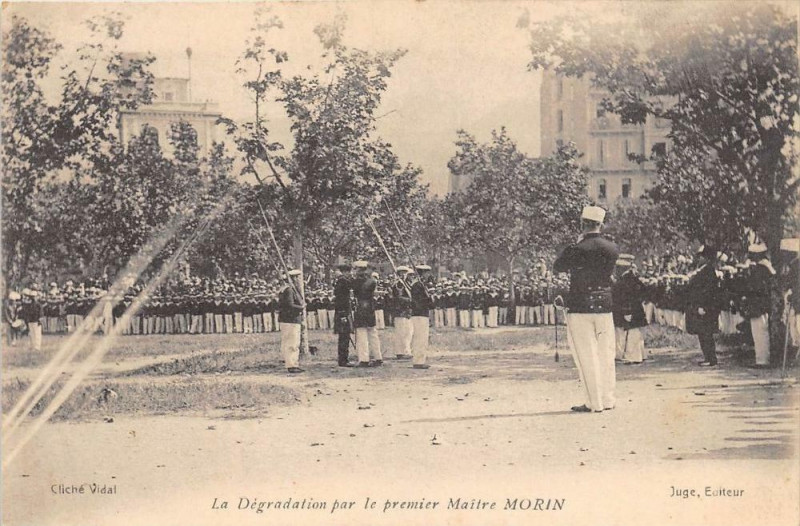 Carte postale ancienne Ullmo La Degradation Par Le Premier Maitre Morin
