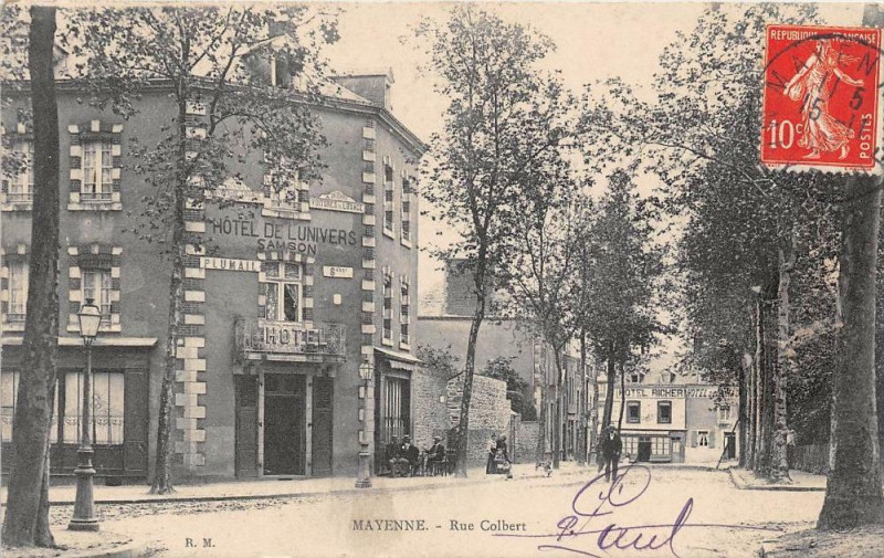 Carte postale ancienne Mayenne Rue Colbert Hotel De L'Univers Samson à Mayenne