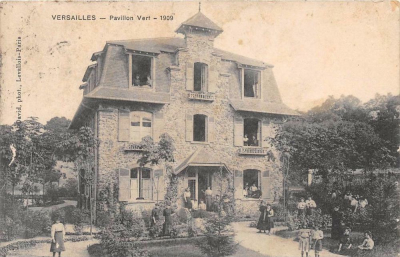 Carte postale ancienne Versailles Pavillon Vert 1909 à Versailles