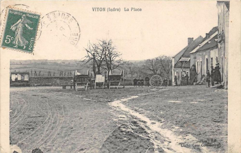 Carte postale ancienne Viyon La Place