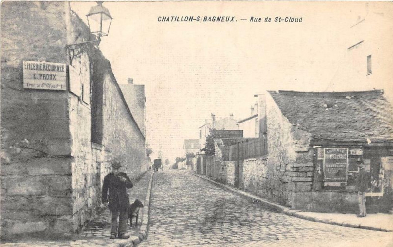 Carte postale ancienne Chatillon S/BAGNEUX Rue De Saint Cloud à Châtillon