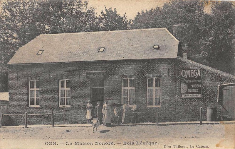 Carte postale ancienne Ors La Maison Nonore Bois L'Eveque à Ors
