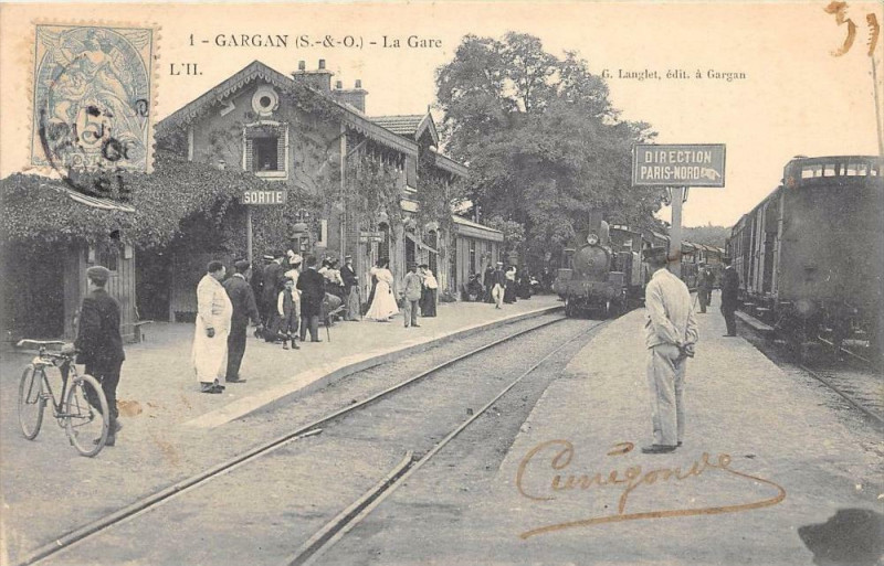 Carte postale ancienne Gargan La Gare (cliché train en beau plan
