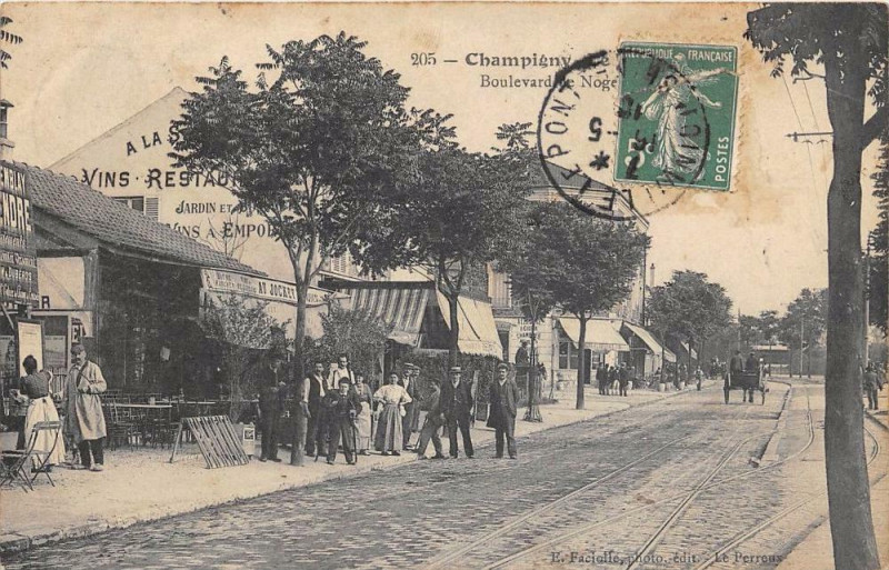 Carte postale ancienne Champigny Boulevard De Nogent (cliché pas courant