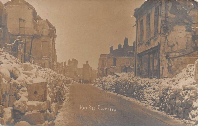 Carte postale ancienne Lille Carte Photo Rue Des Carmes à Lille