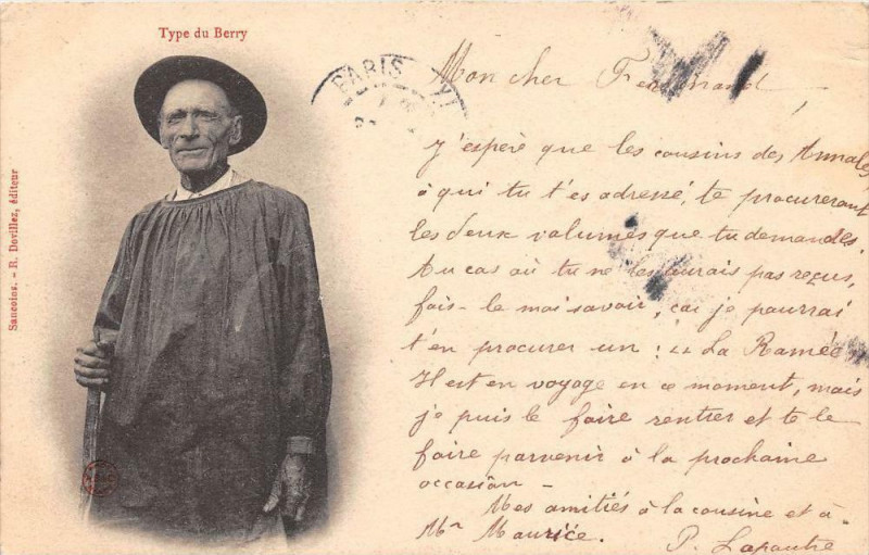 Carte postale ancienne Types Du Berry (dos non divisé) Cliche Pas Courant