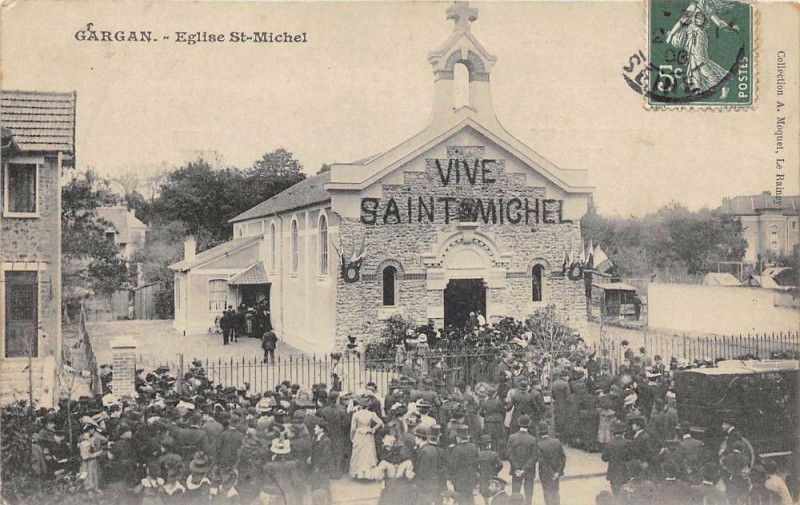 Carte postale ancienne Gargan Eglise Saint Michel