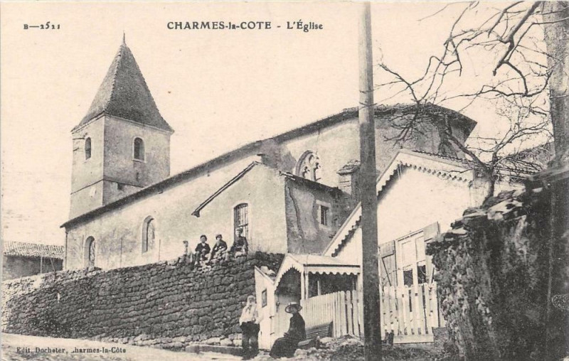 Carte postale ancienne Charmes La Cote L'Eglise