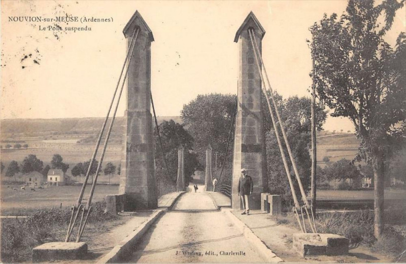 Carte postale ancienne Nouvion Sur Meuse Le Pont Suspendu à Nouvion-sur-Meuse